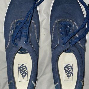 Men’s Size 9.5 , Women’s Size 11 - VANS Authentic Navy - new without box